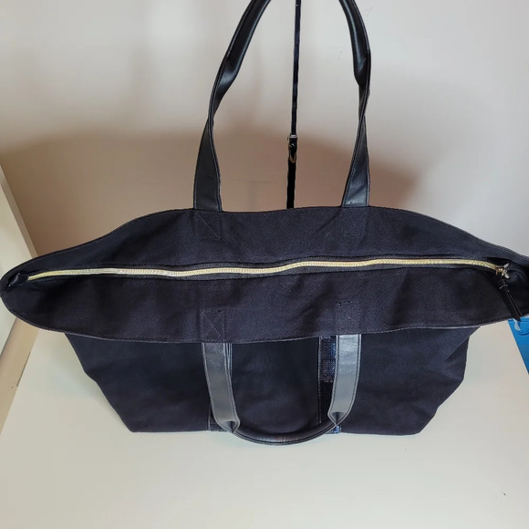 Victoria's Secret Sparkle Large Black Weekender Zippered Tote Bag - Picture 5 of 12